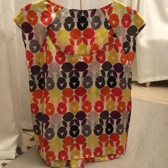 🌷Nine West Silk Blouse - Picture 8 of 10